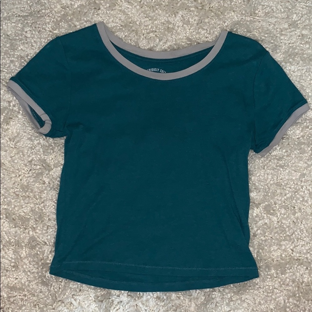Cropped teal t-shirt